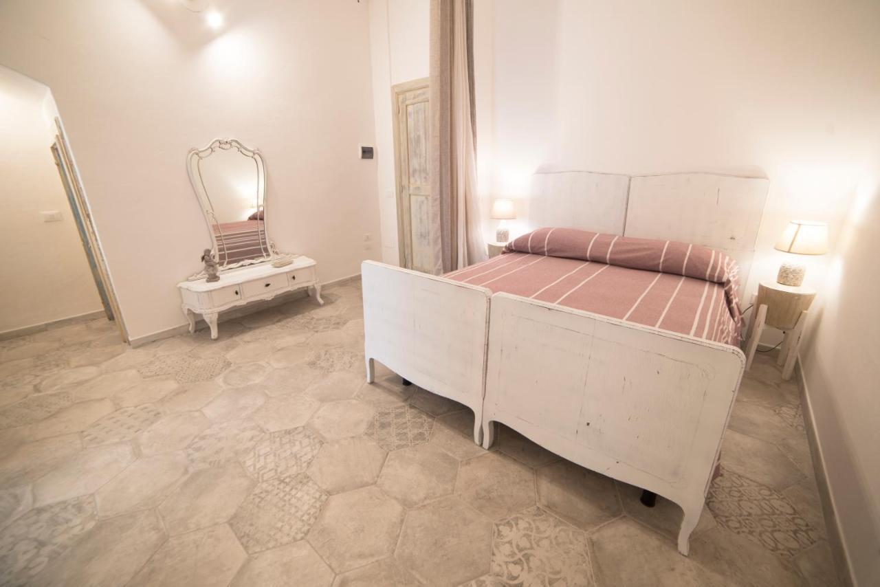 Aria Di Vico Aparthotel Вико-дель-Гаргано Экстерьер фото