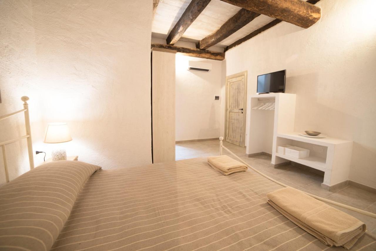 Aria Di Vico Aparthotel Вико-дель-Гаргано Экстерьер фото