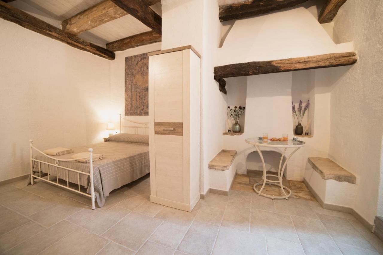 Aria Di Vico Aparthotel Вико-дель-Гаргано Экстерьер фото