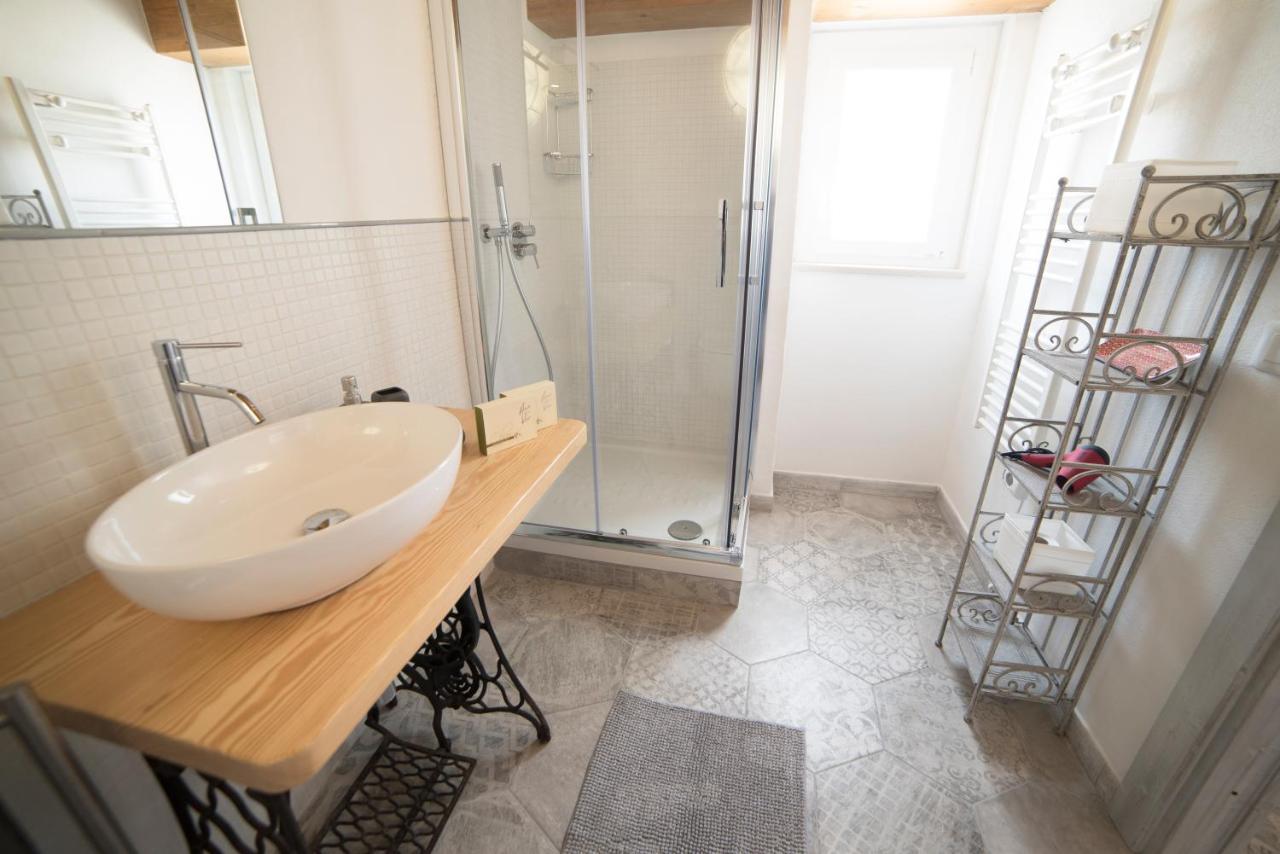 Aria Di Vico Aparthotel Вико-дель-Гаргано Экстерьер фото